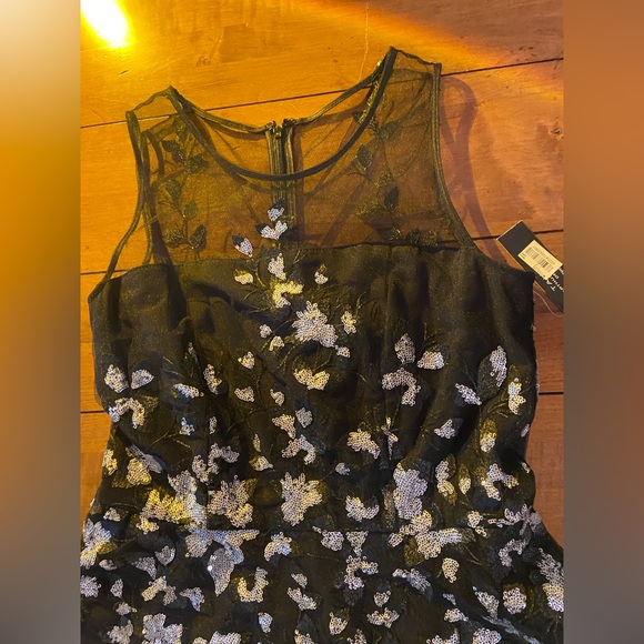 TAHARI sheer black and silver dress, US size- 8 - Picture 3 of 5